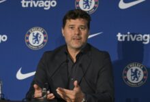 Under fire pochettino reveals good text from chelsea owners