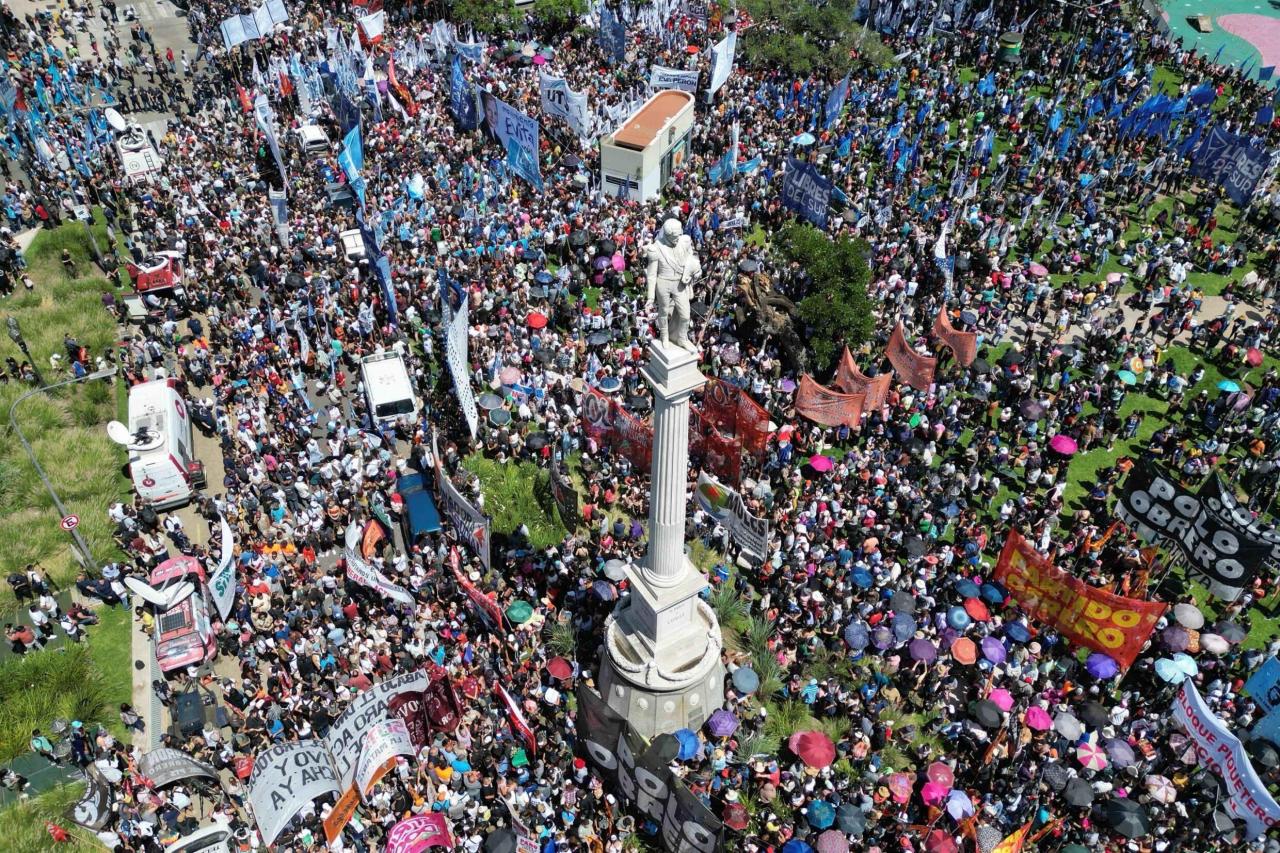 Milei s controversial economic reforms stalled in argentinian congress
