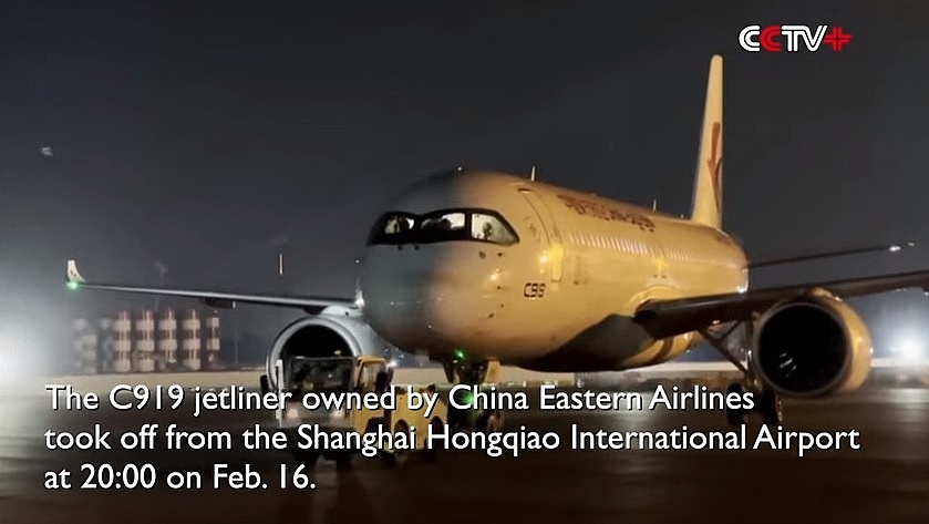Made in china airliner seeks buyers at singapore airshow